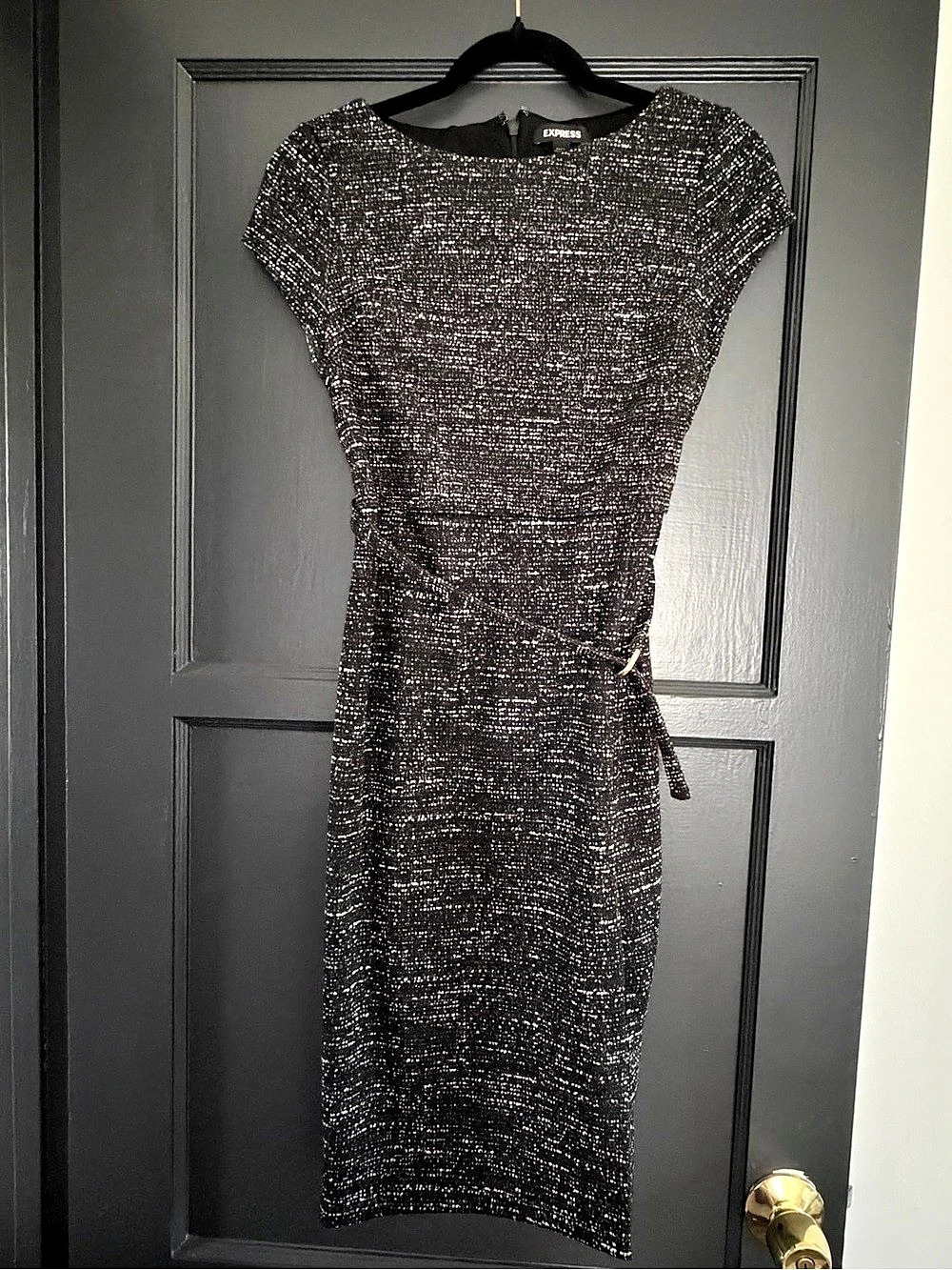 Express Abstract Midi Dress in Black & White Size XS Like New